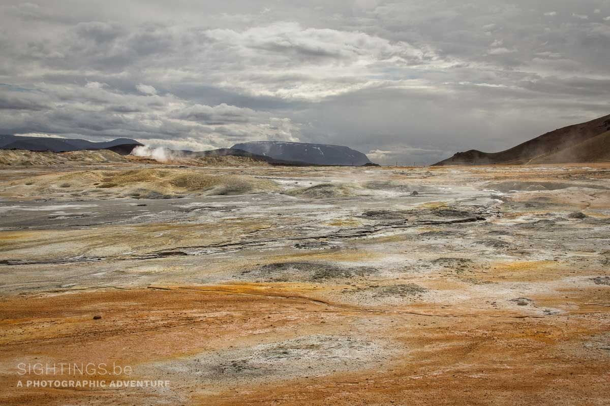 Hverir sulfur hot springs